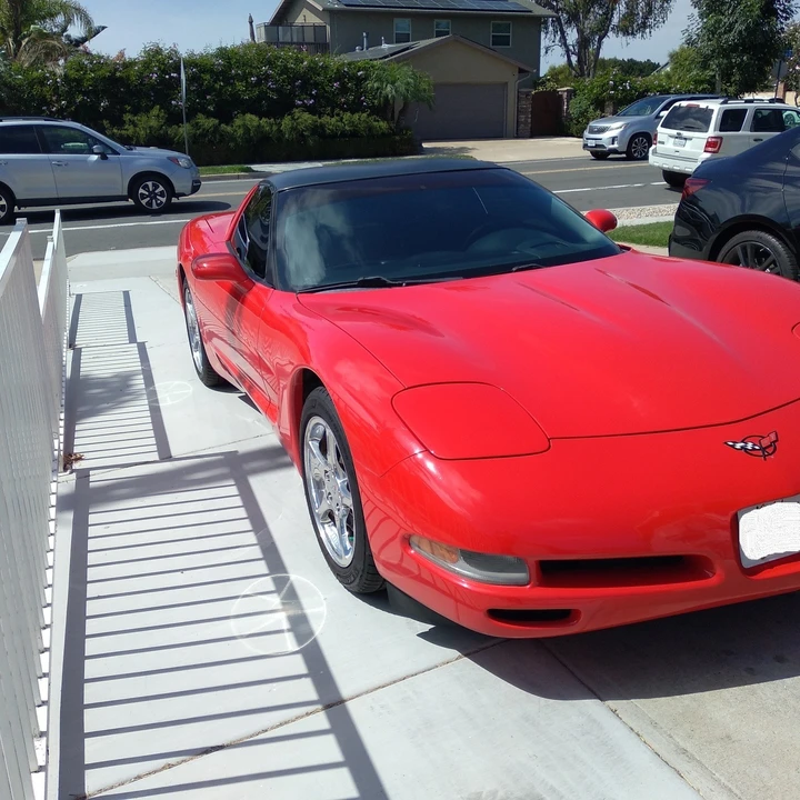 2004 Chevrolet Corvette - Image 3 of 9