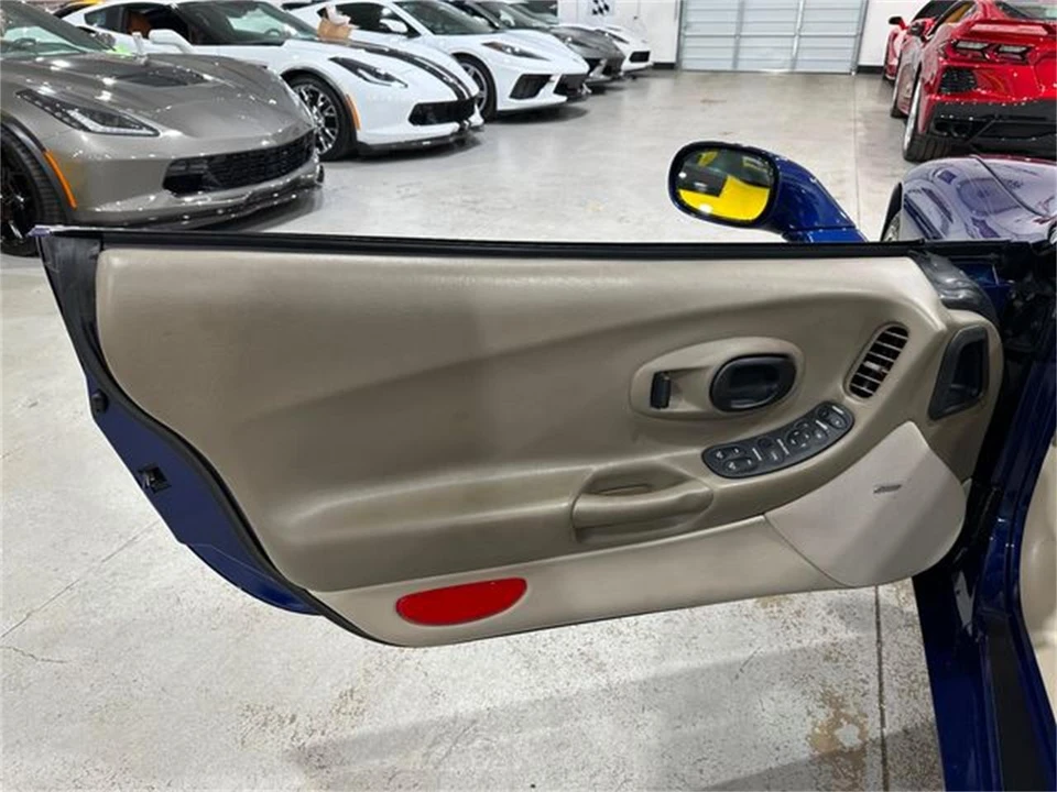 2004 Chevrolet Corvette C5 - Image 13 of 30