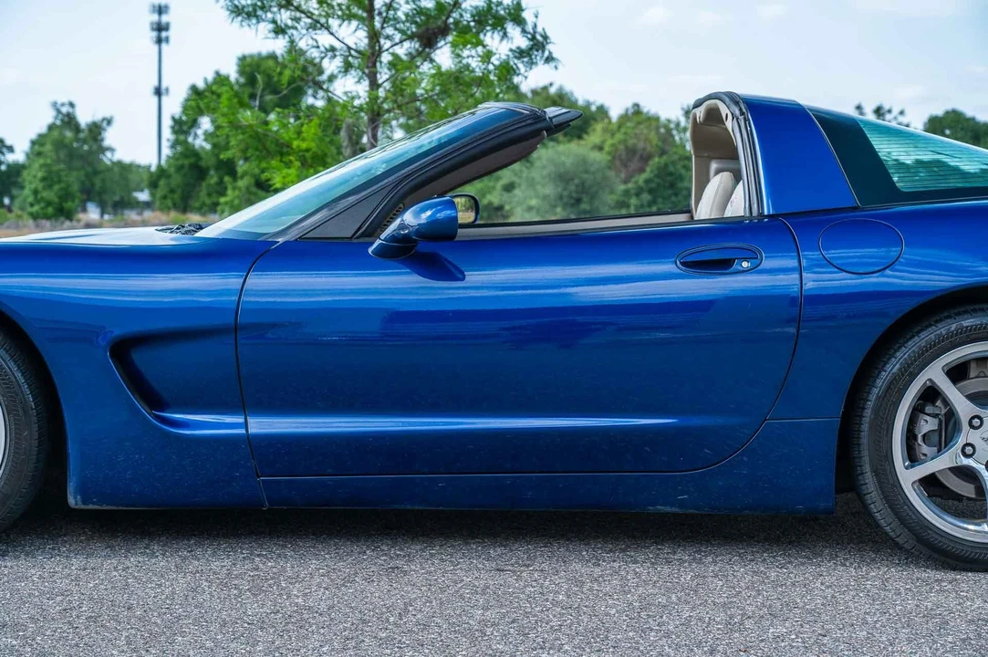 2004 Chevrolet Corvette C5 - Image 24 of 31