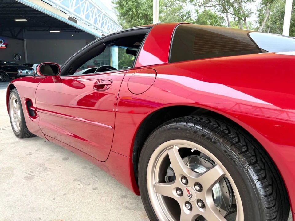 2004 Chevrolet Corvette C5 - Image 15 of 31