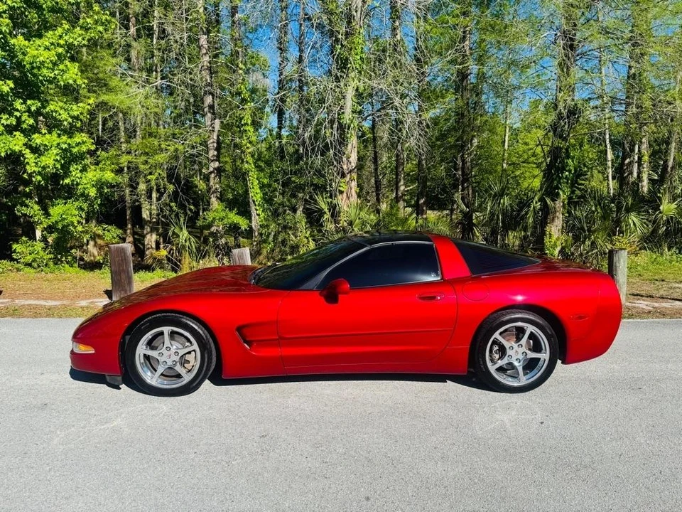 2004 Chevrolet Corvette C5 - Image 2 of 18
