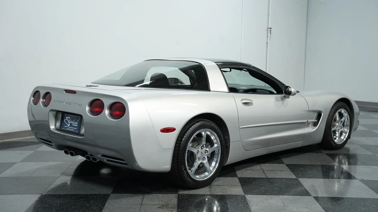 2004 Chevrolet Corvette C5 - Image 12 of 21