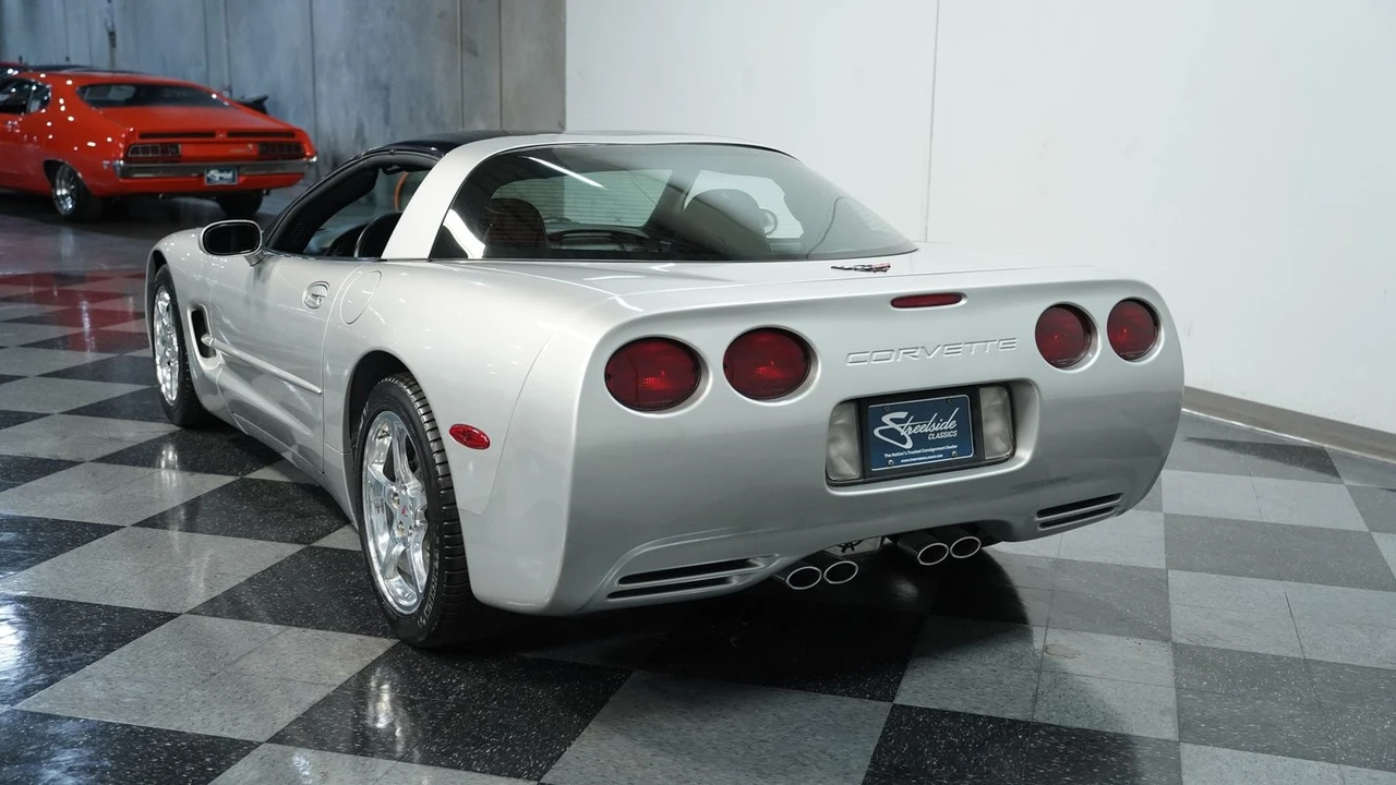 2004 Chevrolet Corvette C5 - Image 8 of 21