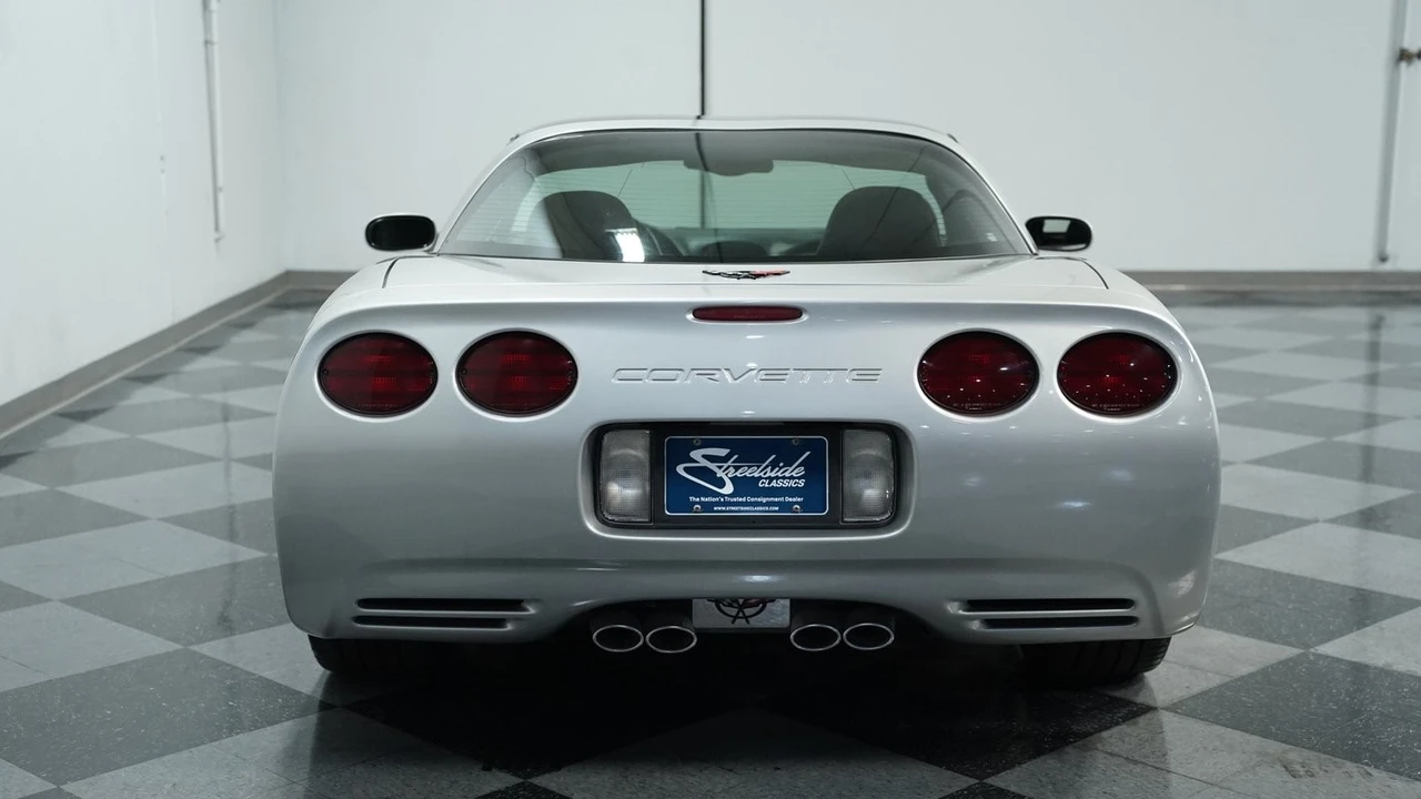 2004 Chevrolet Corvette C5 - Image 9 of 21