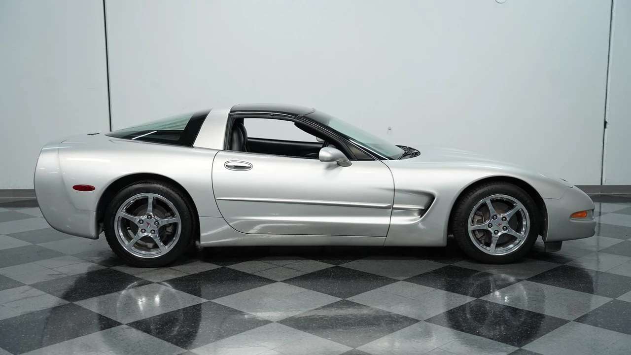 2004 Chevrolet Corvette C5 - Image 12 of 21