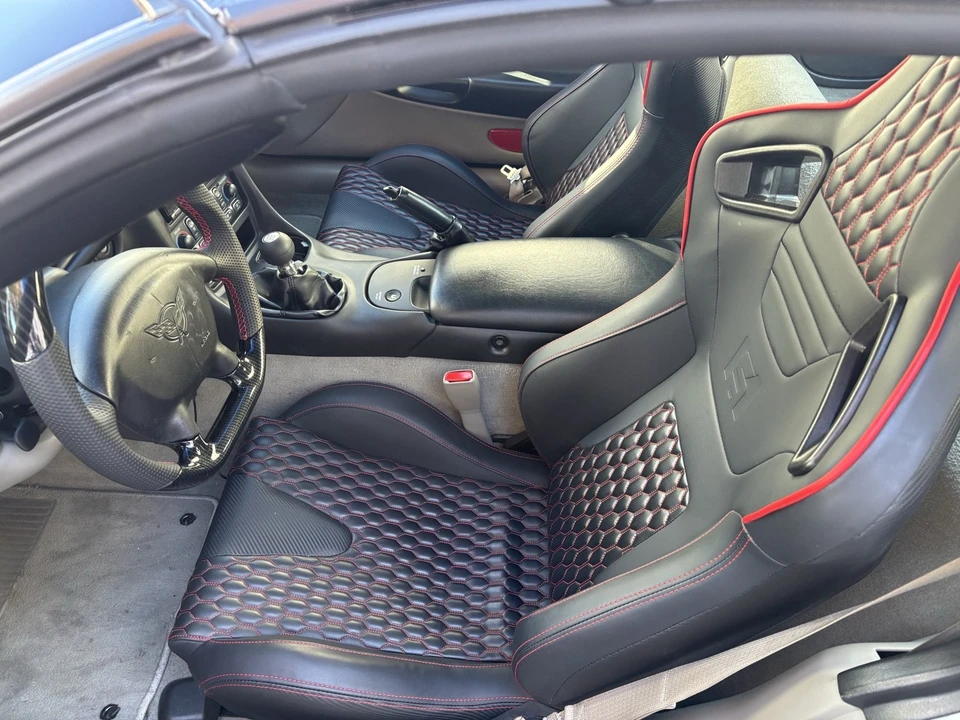 2004 Chevrolet Corvette C5 - Image 11 of 15