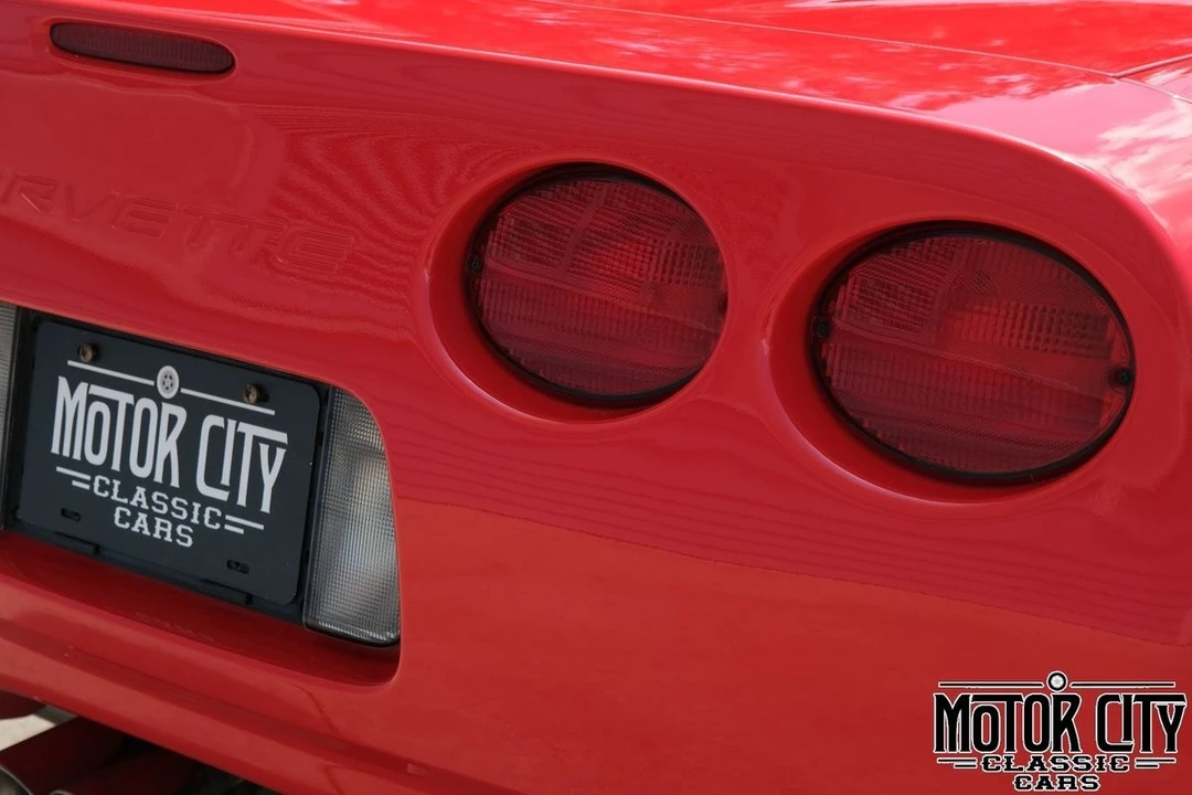 2004 Chevrolet Corvette C5 - Image 14 of 21