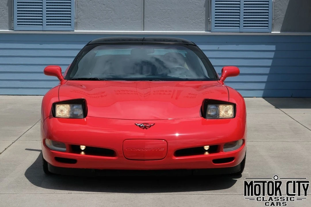 2004 Chevrolet Corvette - Image 9 of 31