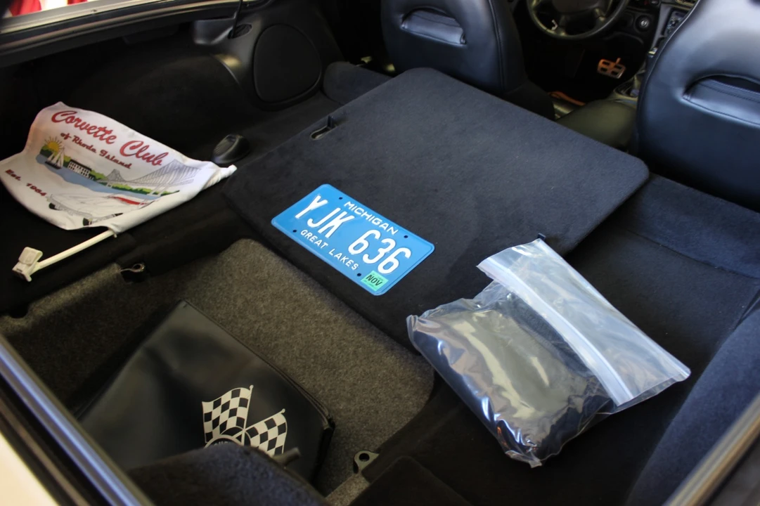 2004 Chevrolet Corvette C5 - Image 14 of 21