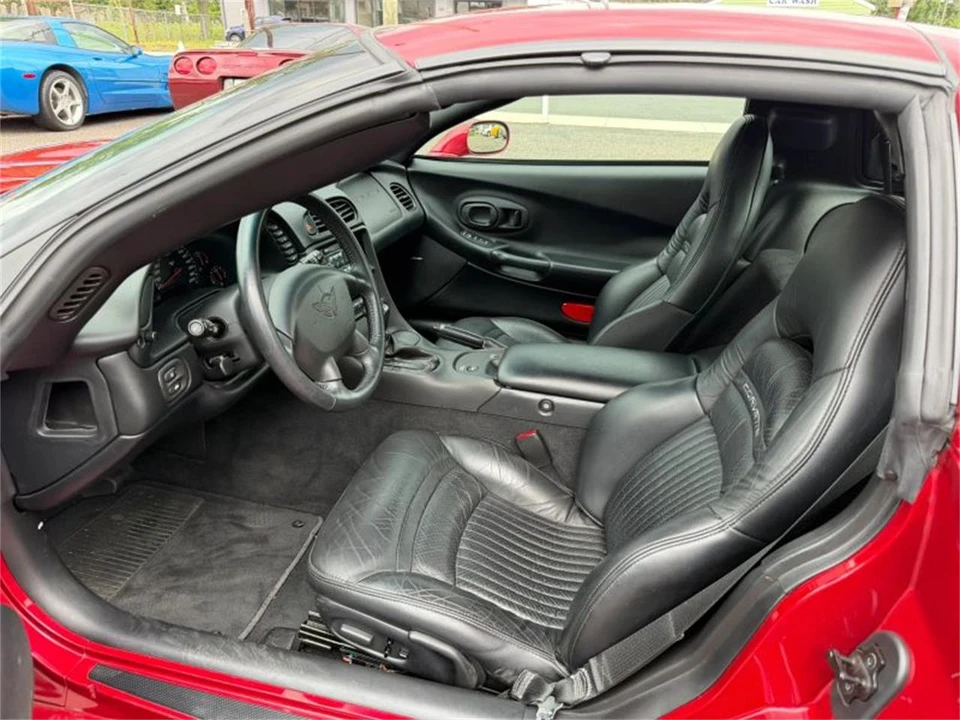 2004 Chevrolet Corvette C5 - Image 17 of 31