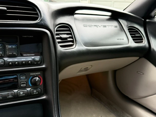 2004 Chevrolet Corvette C5 - Image 10 of 15