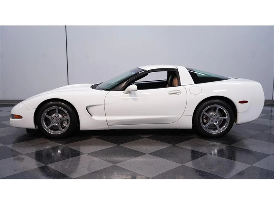 2004 Chevrolet Corvette C5 - Image 2 of 31