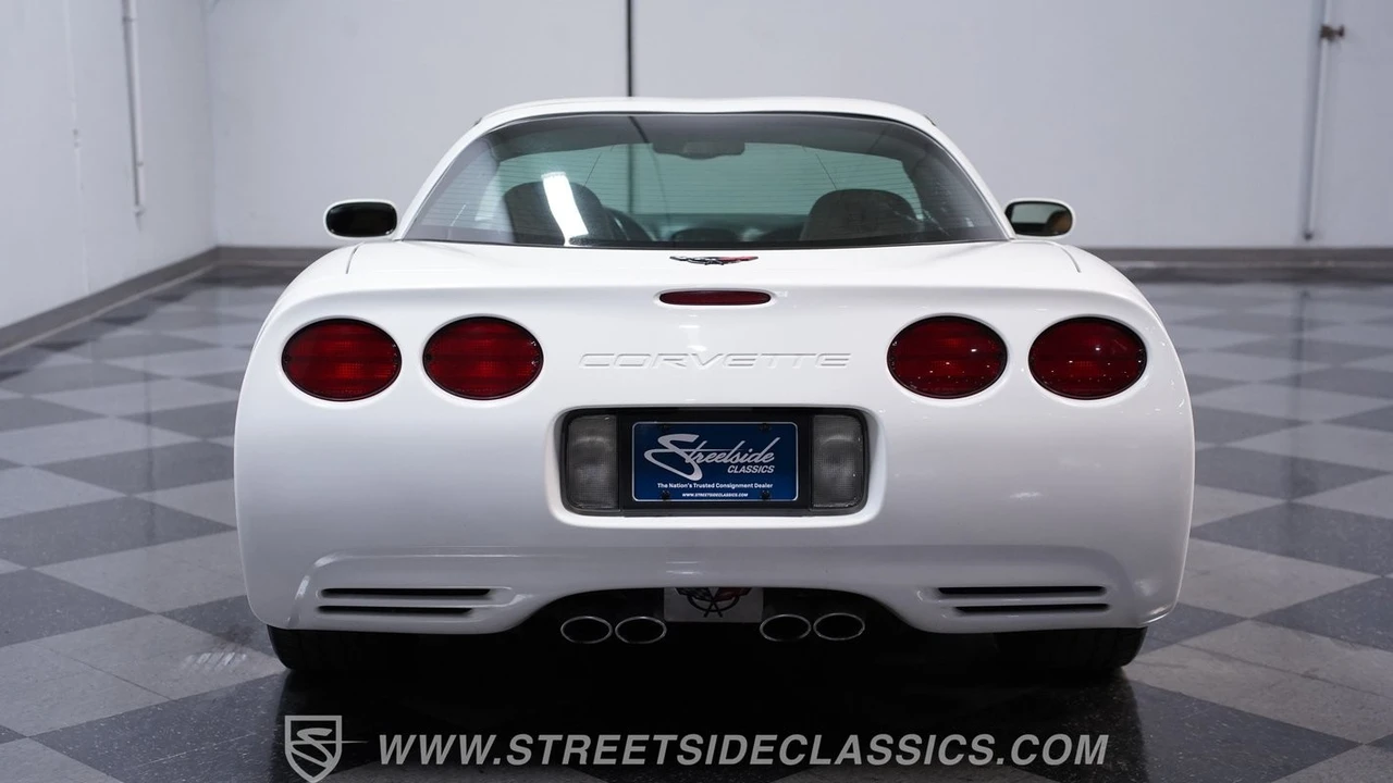 2004 Chevrolet Corvette C5 - Image 11 of 31