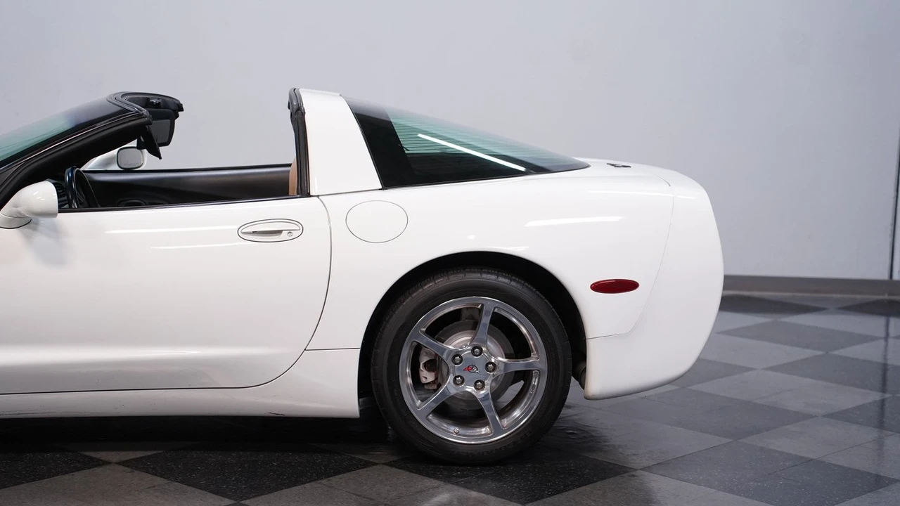 2004 Chevrolet Corvette C5 - Image 22 of 31