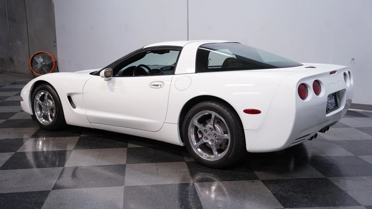 2004 Chevrolet Corvette C5 - Image 9 of 31