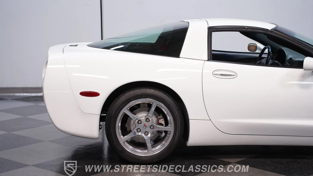 2004 Chevrolet Corvette C5 - Image 25 of 31