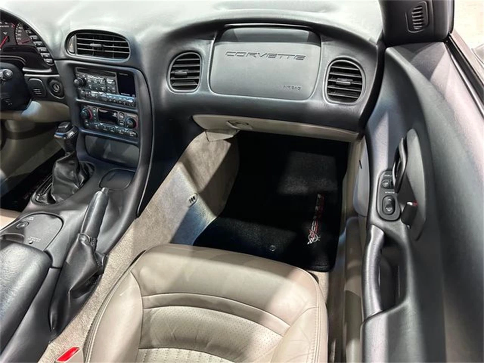 2004 Chevrolet Corvette C5 - Image 11 of 30