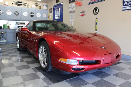 2004 Chevrolet Corvette Coupe