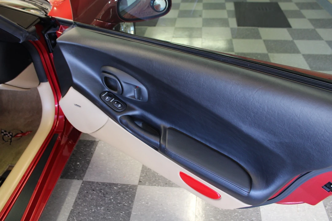 2004 Chevrolet Corvette C5 - Image 22 of 31