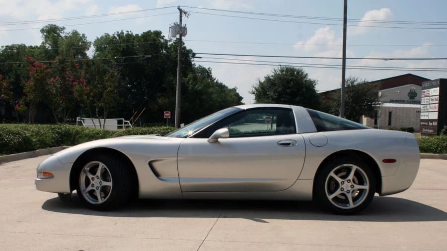 2004 Chevrolet Corvette C5 - Image 2 of 8