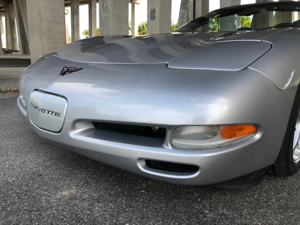 2004 Chevrolet Corvette - Image 15 of 31