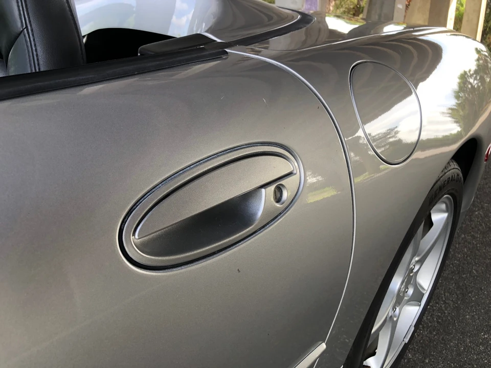 2004 Chevrolet Corvette - Image 20 of 31