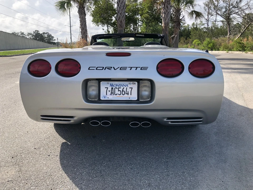 2004 Chevrolet Corvette - Image 10 of 31