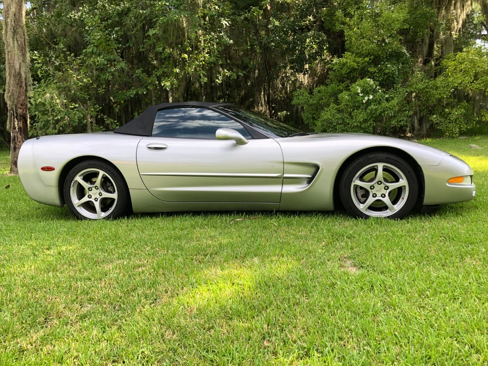 2004 Chevrolet Corvette C5 - Image 9 of 31