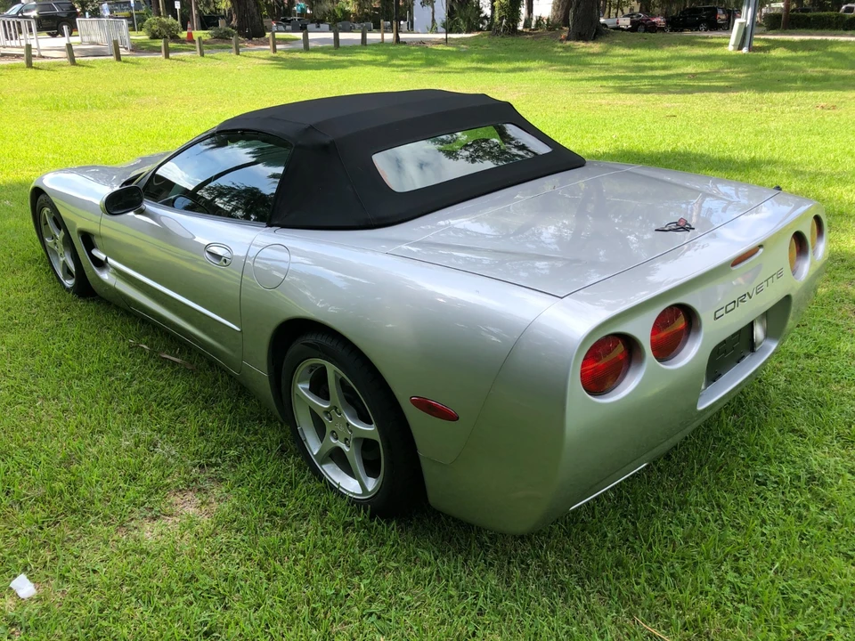 2004 Chevrolet Corvette C5 - Image 13 of 31