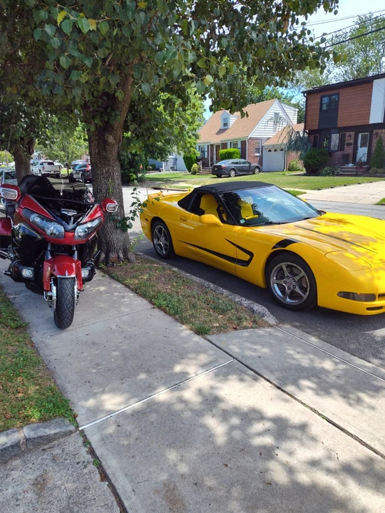 2004 Chevrolet Corvette C5 - Image 2 of 12