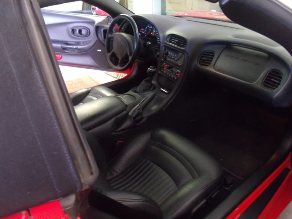 2004 Chevrolet Corvette C5 - Image 6 of 8