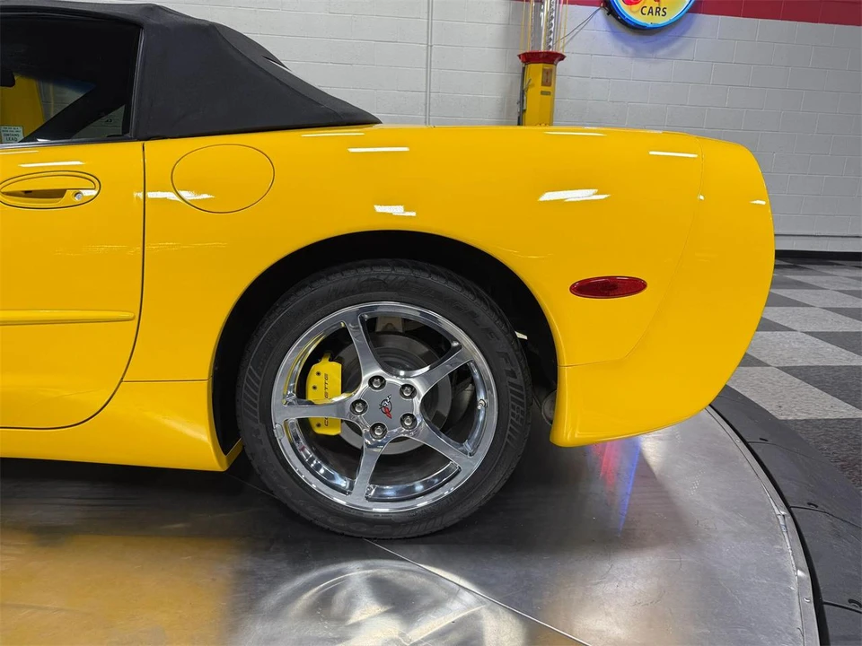 2004 Chevrolet Corvette C5 - Image 15 of 31