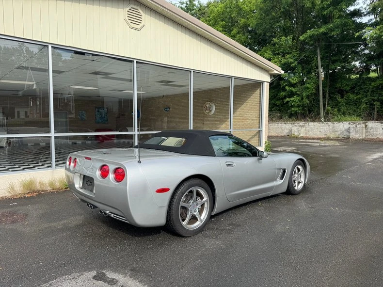 2004 Chevrolet Corvette C5 - Image 3 of 8