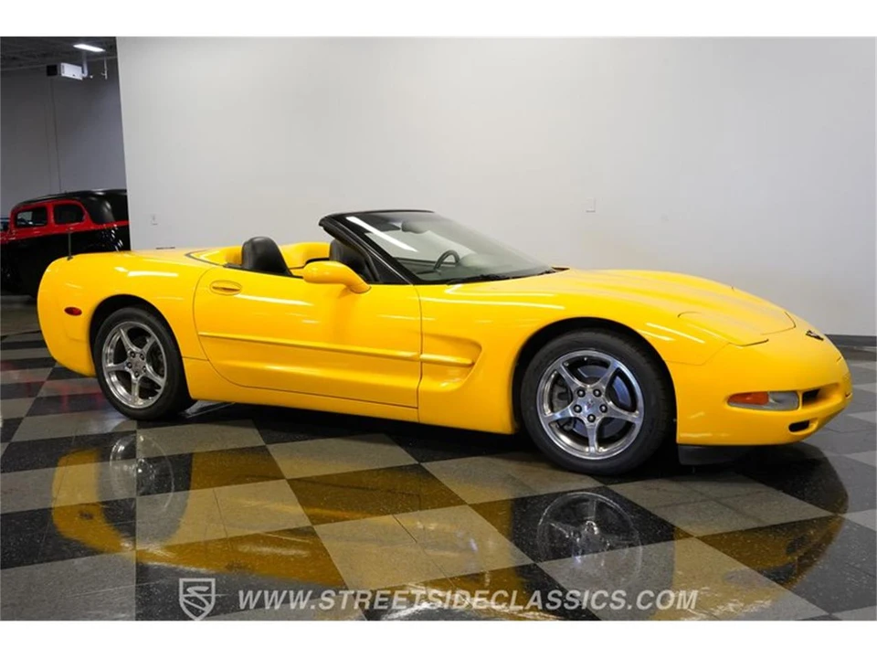 2004 Chevrolet Corvette C5 - Image 14 of 31