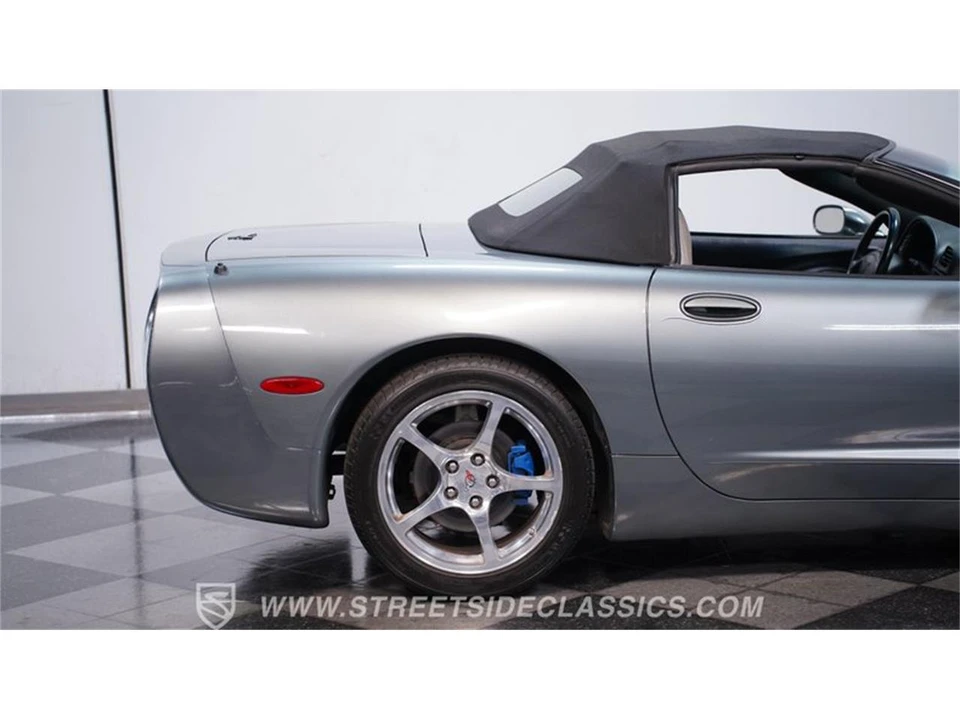 2004 Chevrolet Corvette C5 - Image 24 of 31
