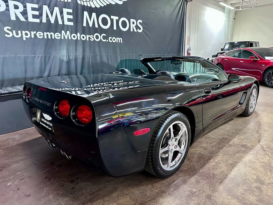 2004 Chevrolet Corvette C5 - Image 2 of 12