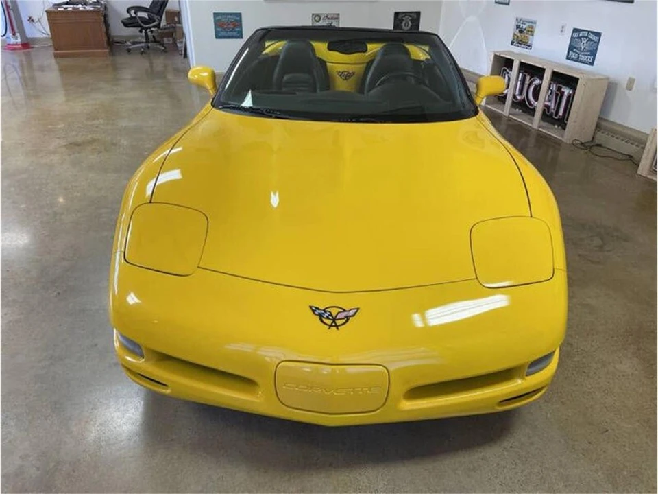 2004 Chevrolet Corvette C5 - Image 2 of 11