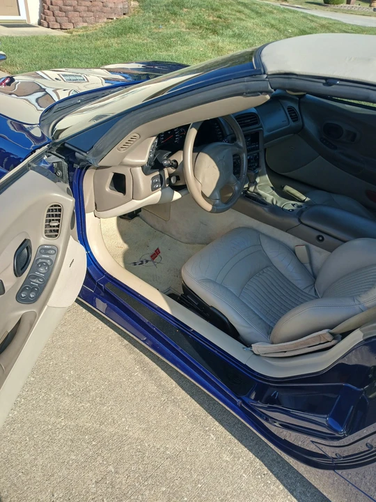 2004 Chevrolet Corvette C5 - Image 11 of 19