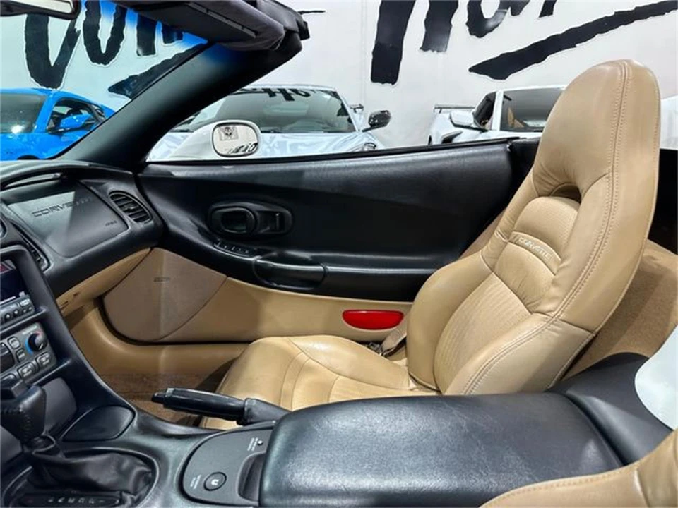 2004 Chevrolet Corvette C5 - Image 11 of 30