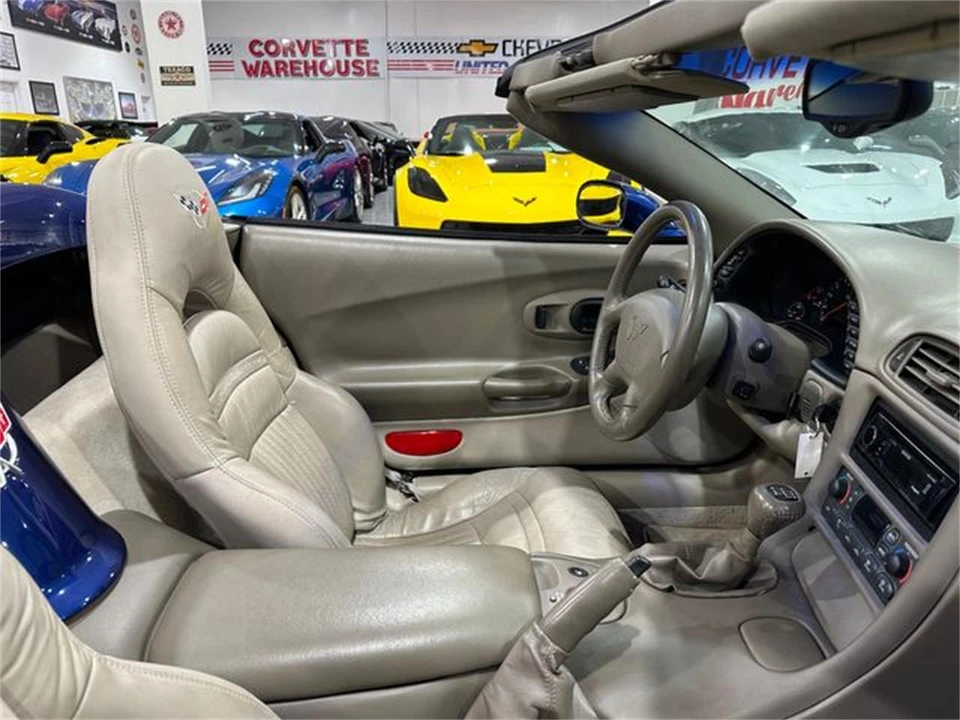 2004 Chevrolet Corvette C5 - Image 12 of 30