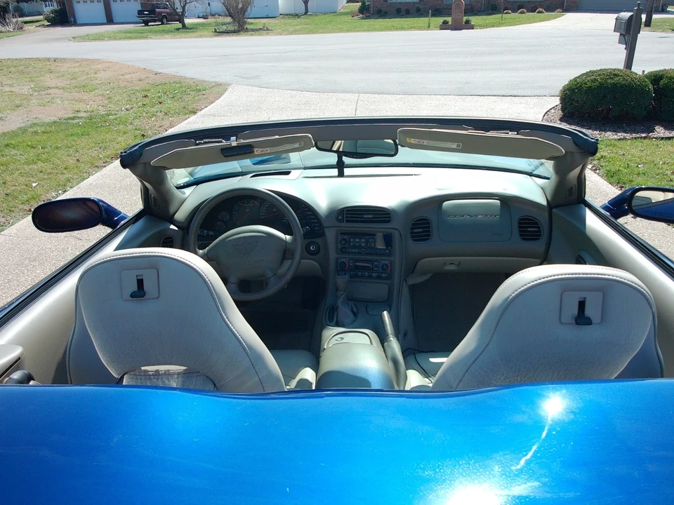 2004 Chevrolet Corvette C5 - Image 15 of 21