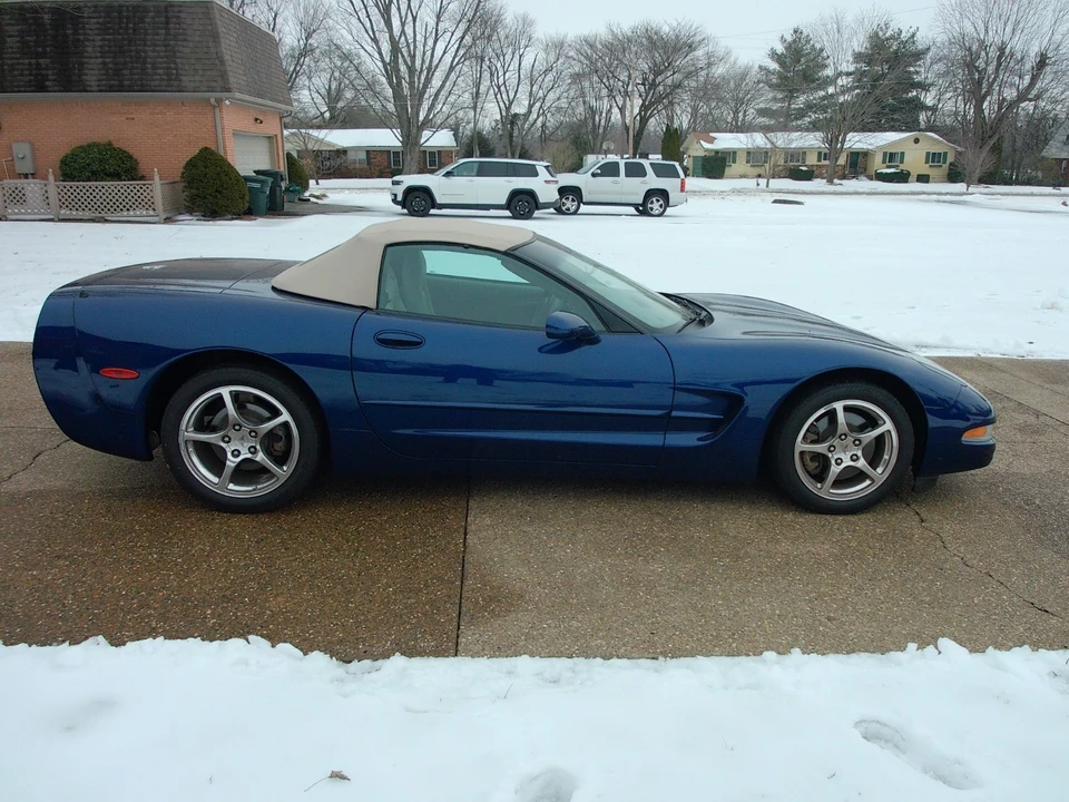 2004 Chevrolet Corvette C5 - Image 4 of 21