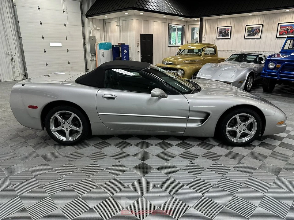 2004 Chevrolet Corvette C5 - Image 13 of 31