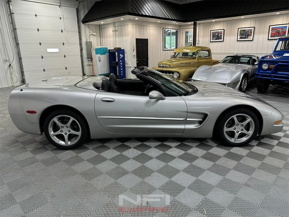 2004 Chevrolet Corvette C5 - Image 12 of 31