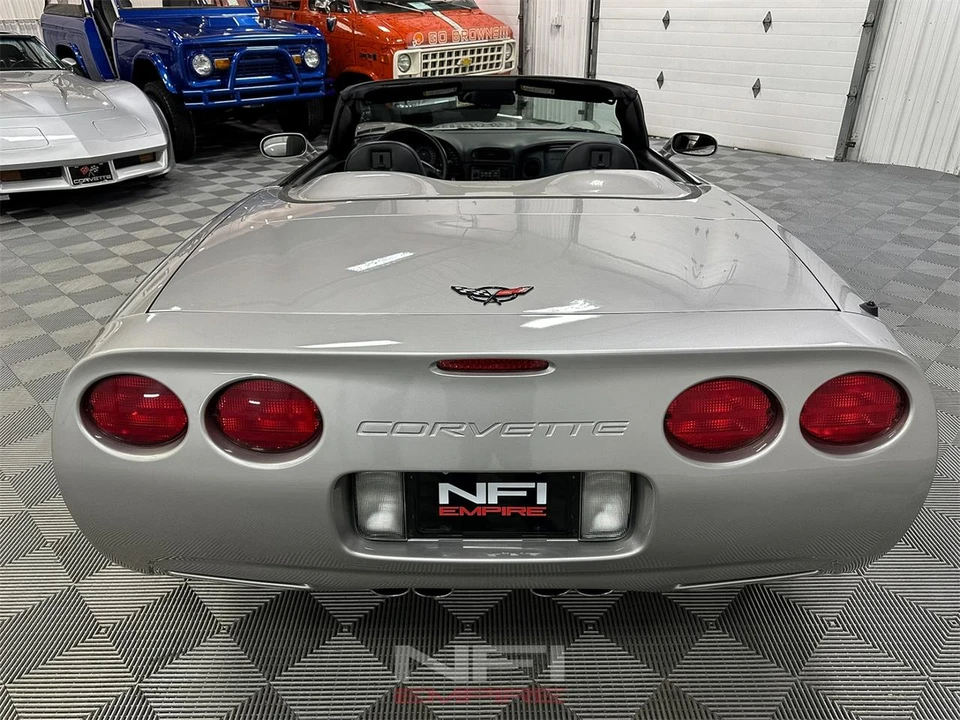 2004 Chevrolet Corvette C5 - Image 16 of 31
