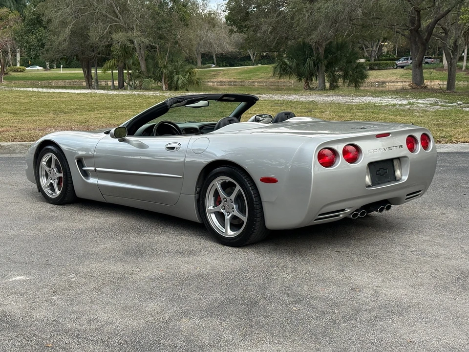 2004 Chevrolet Corvette C5 - Image 4 of 21