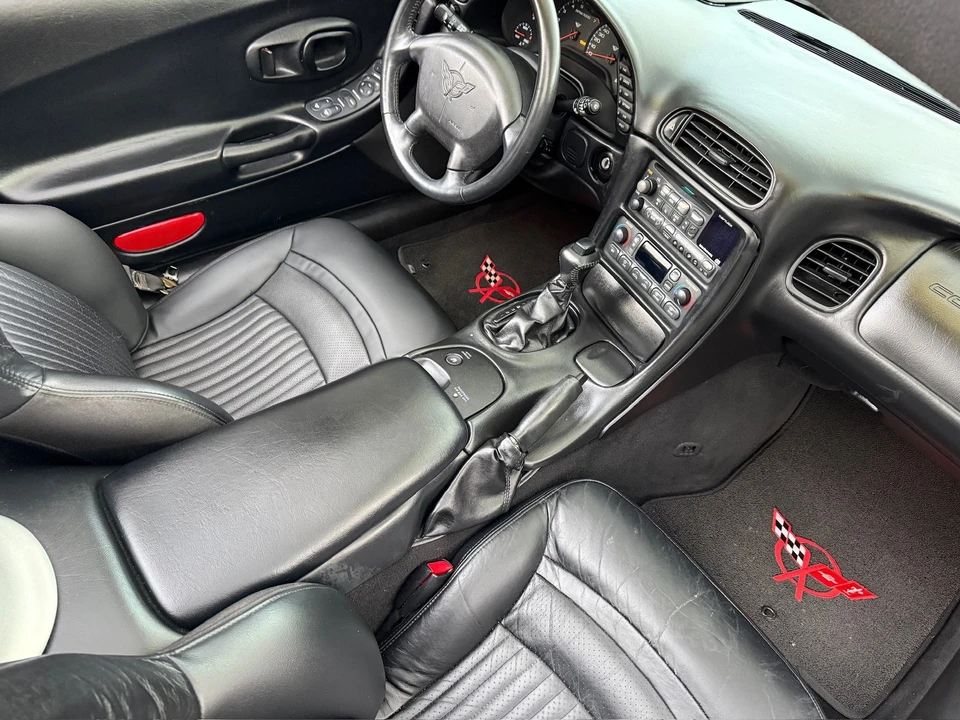 2004 Chevrolet Corvette C5 - Image 11 of 21