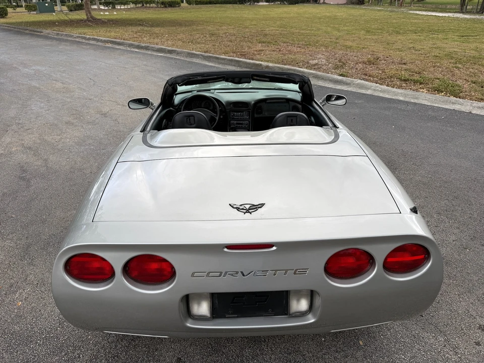 2004 Chevrolet Corvette C5 - Image 17 of 21