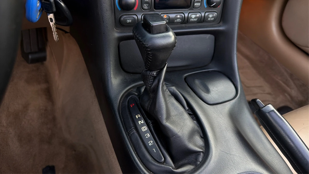2004 Chevrolet Corvette C5 - Image 14 of 31