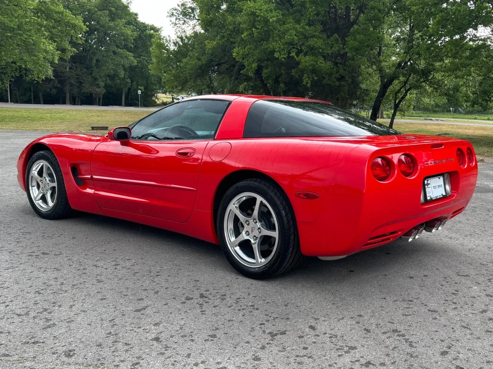 2004 Chevrolet Corvette C5 - Image 11 of 31